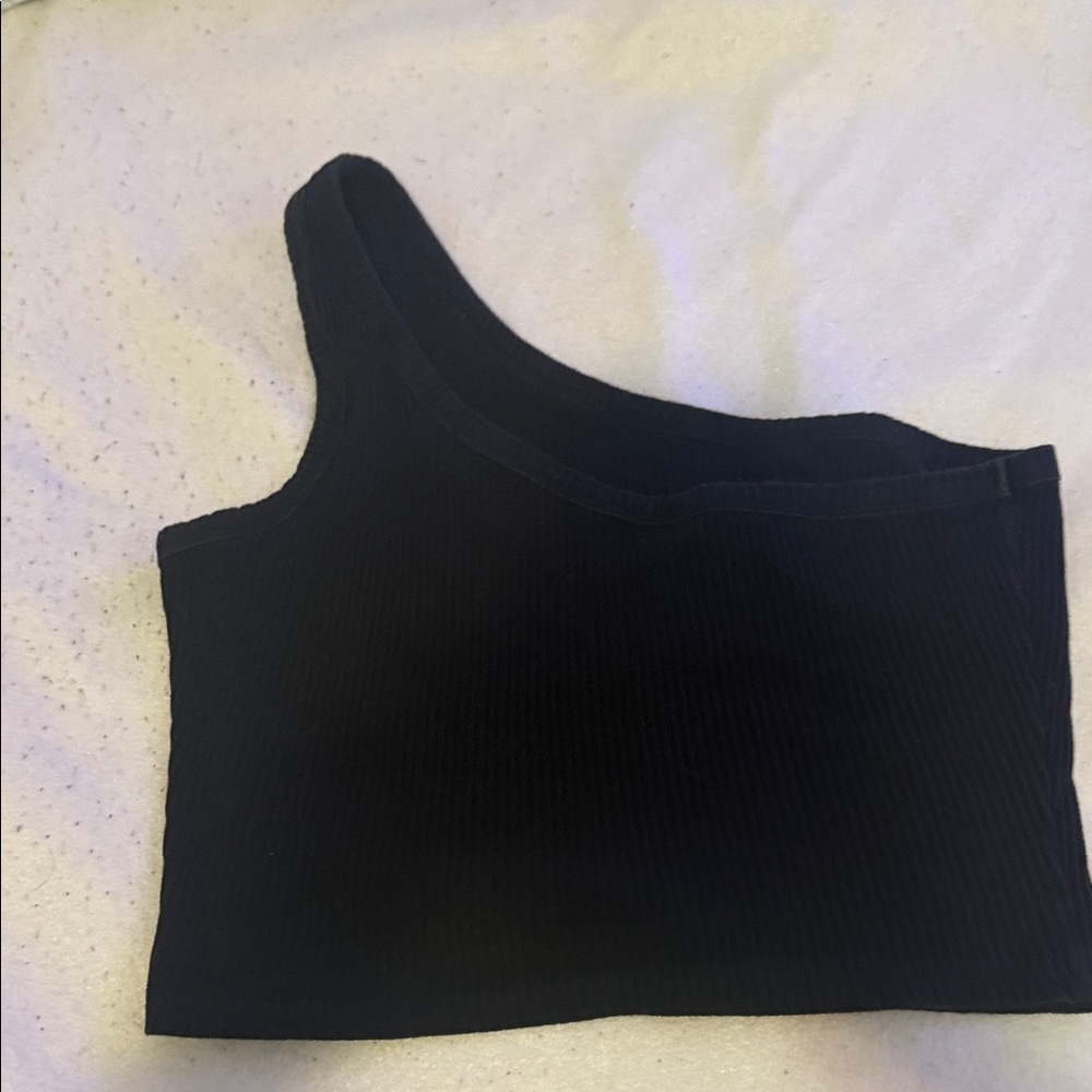SHEIN Black One-Shoulder Ribbed Crop Tank